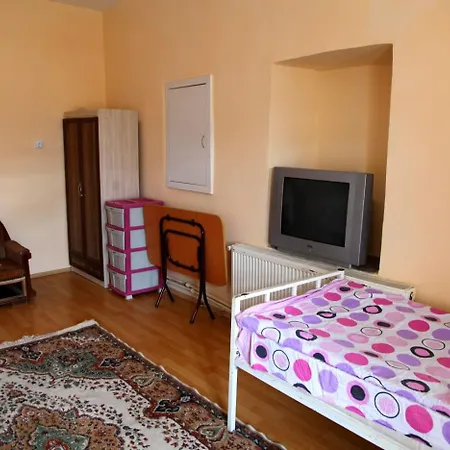 Bed & Breakfast Guen Isigi